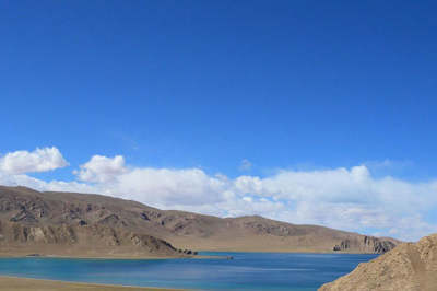 9 days Lhasa-Yamdroktso-Shigatse-Mt. Everest-Namtso Lake Tour