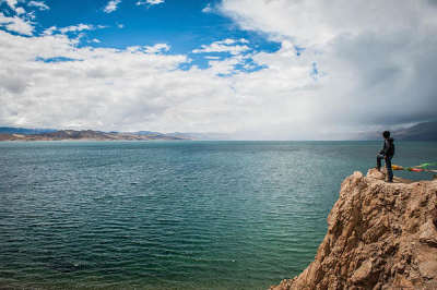 9 days Lhasa-Yamdroktso-Shigatse-Mt. Everest-Namtso Lake Tour