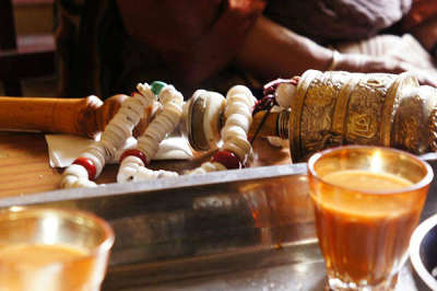 12 Days Lhasa-Nyingchi-Yamdroktso-Shigatse-Mt. Everest-Namtso Lake Tour