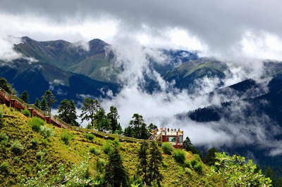 15 Days Lhasa-Yamtroktso-Shigatse-Mt. Everest Mt. Kailash  Guge Kingdom Tour