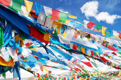 15 Days Lhasa-Yamtroktso-Shigatse-Mt. Everest Mt. Kailash  Guge Kingdom Tour