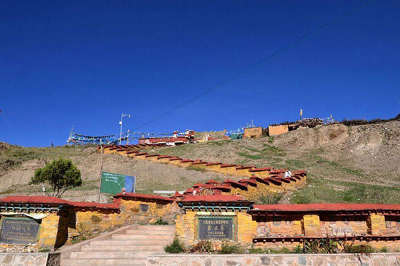 15 Days Lhasa-Yamtroktso-Shigatse-Mt. Everest Mt. Kailash  Guge Kingdom Tour