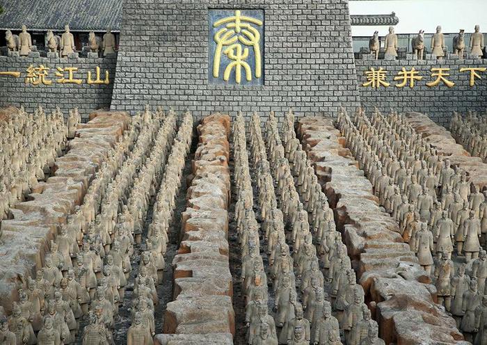 terracotta warriors and horses