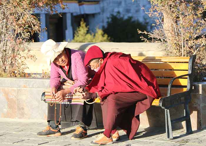 tibet people